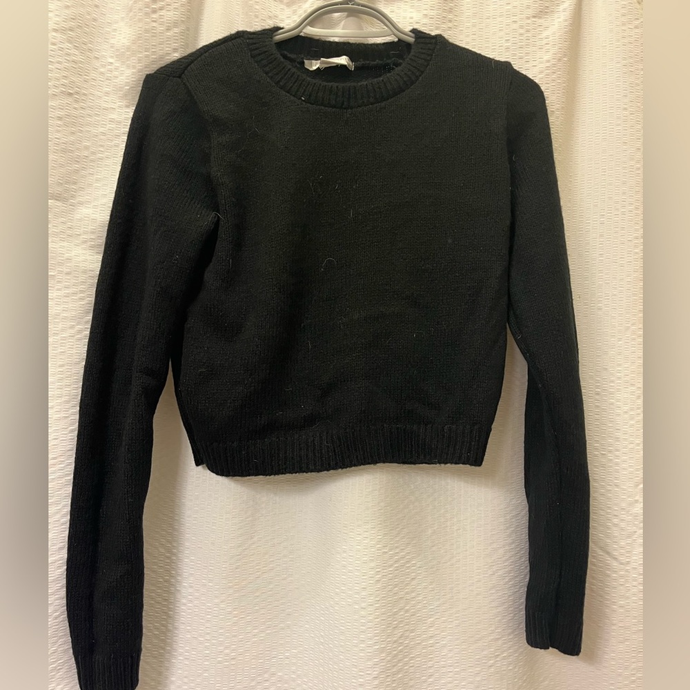 Urban outfitters womens cropped sweater small